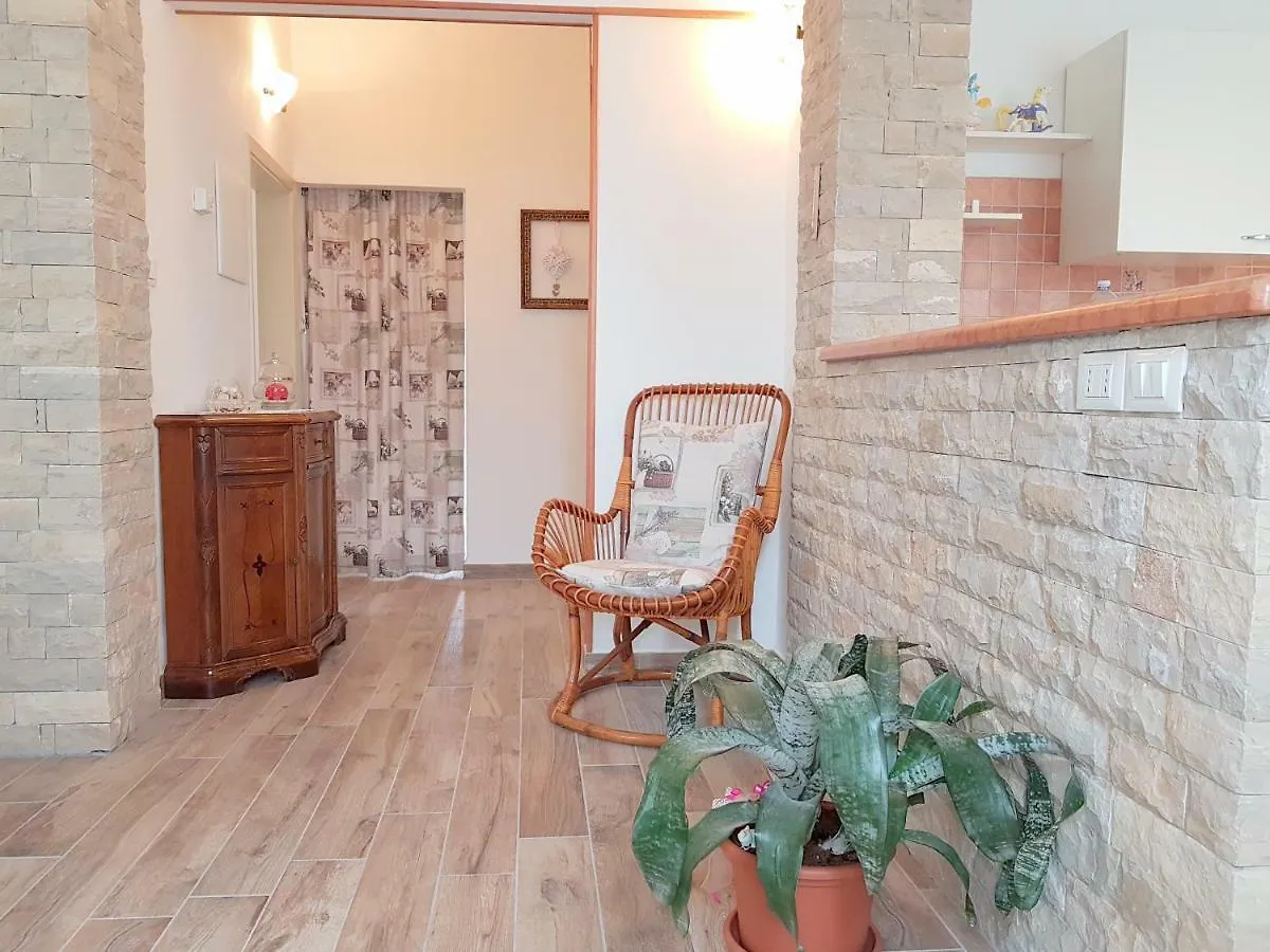 A Casa Di Clementina Apartment Raffa 0*,