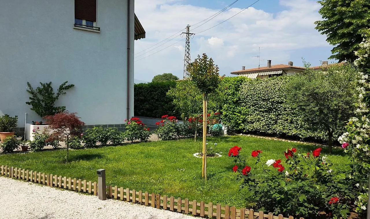 A Casa Di Clementina Apartment Raffa