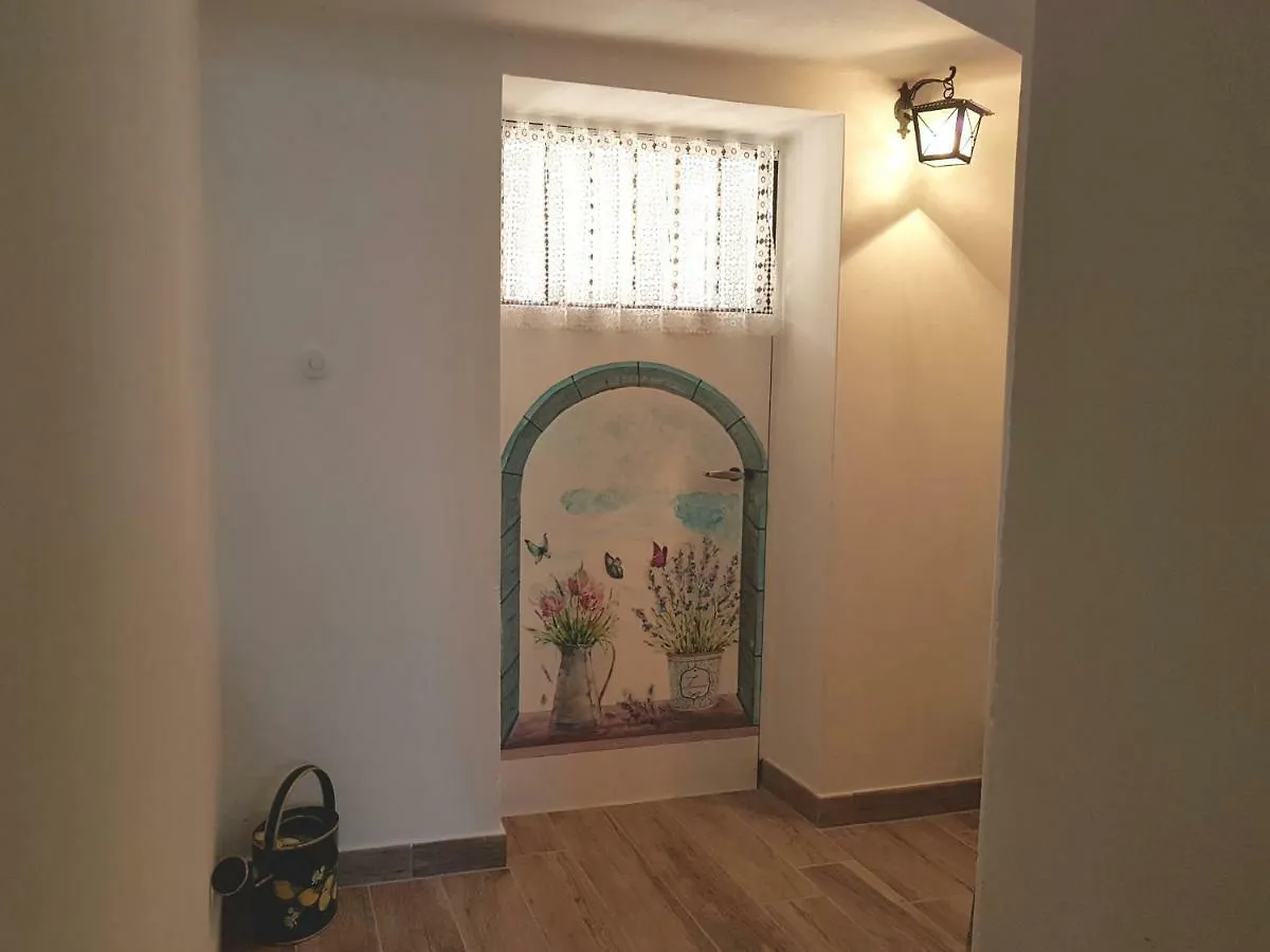 Appartamento A Casa Di Clementina Raffa